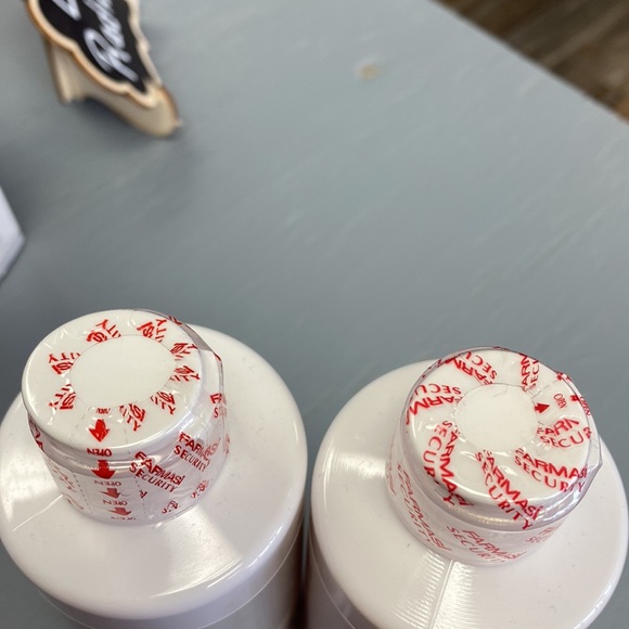 bundle - Picture 2 of 2